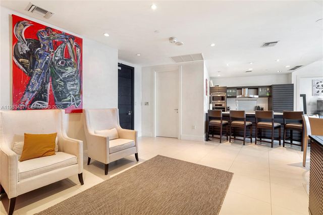 200 Biscayne Boulevard Way 4907, Miami, FL 33131