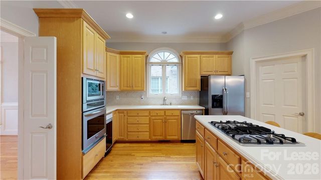 1105 Randolph Oaks Court 2, Charlotte, NC 28211