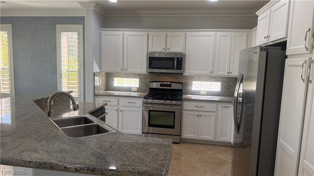 10385 Brillare Avenue, Las Vegas, NV 89135