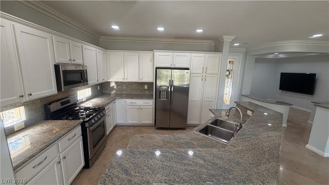 10385 Brillare Avenue, Las Vegas, NV 89135