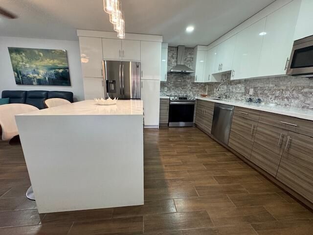 187 Seville Terrace, Delray Beach, FL 33446