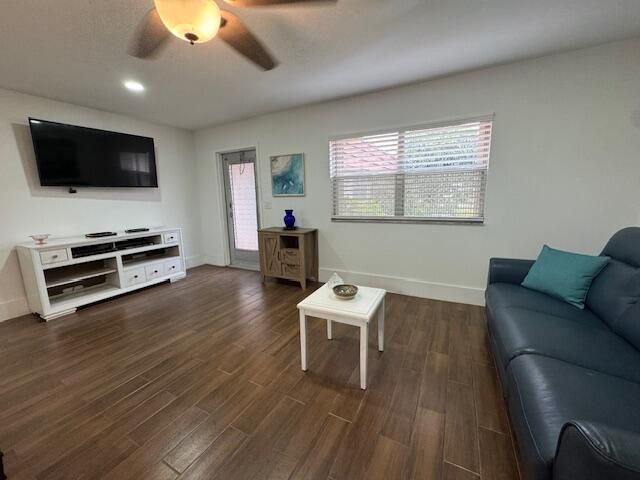 187 Seville Terrace, Delray Beach, FL 33446