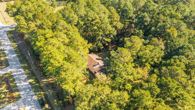 520 Stately Pines Road, New Bern, NC 28560