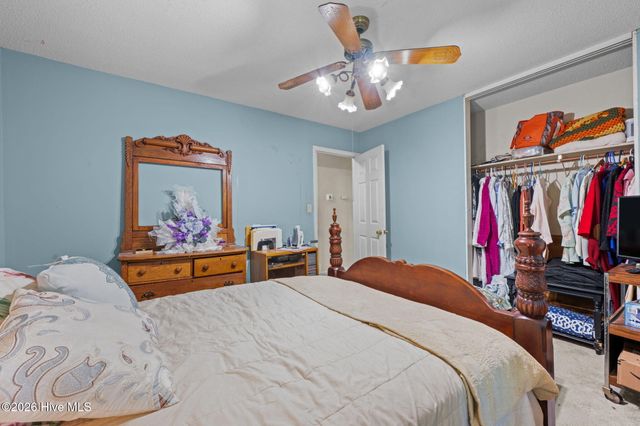 520 Stately Pines Road, New Bern, NC 28560