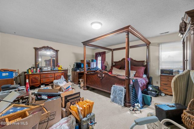 520 Stately Pines Road, New Bern, NC 28560