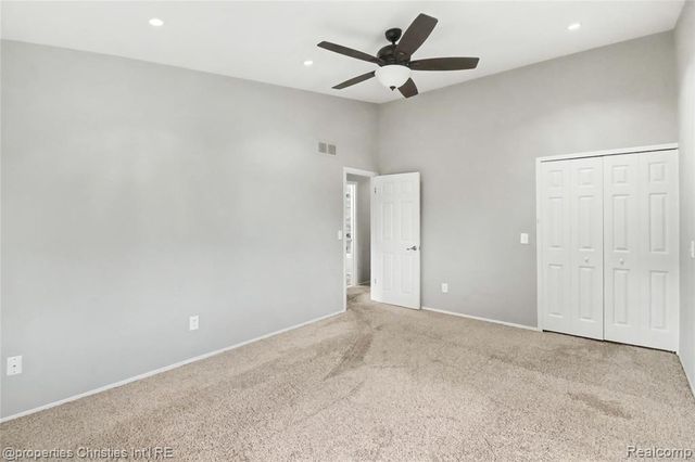 31117 Country Bluff, Farmington Hills, MI 48331