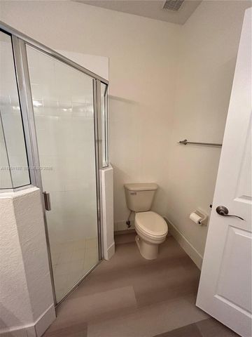 7839 NW 110th Ave 7839, Doral, FL 33178