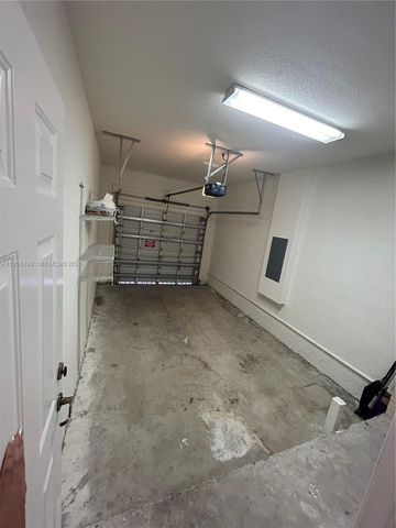 7839 NW 110th Ave 7839, Doral, FL 33178