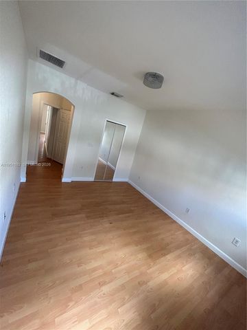 7839 NW 110th Ave 7839, Doral, FL 33178