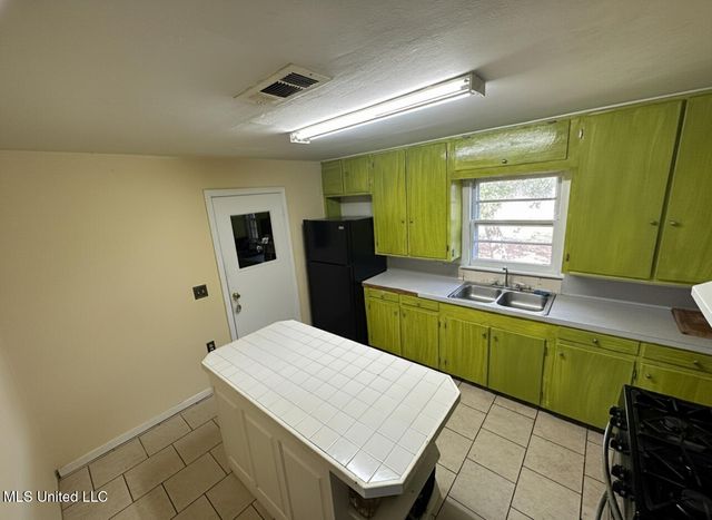 2049 Eleanor Street, Vidalia, LA 71373