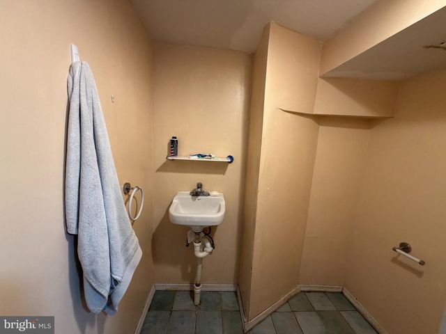 2156 GLENVIEW ST, Philadelphia, PA 19149