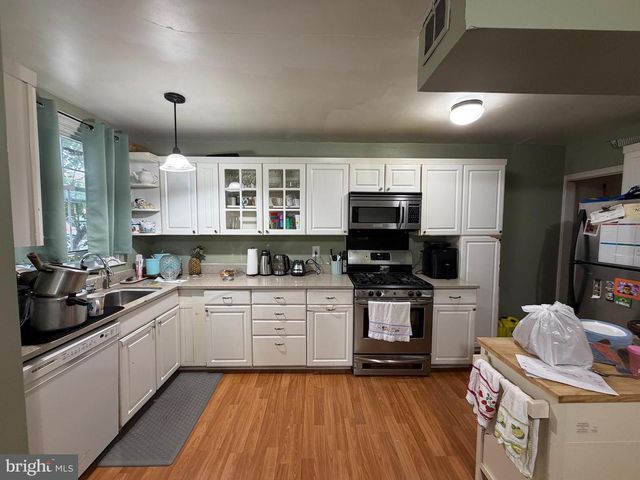 2156 GLENVIEW ST, Philadelphia, PA 19149