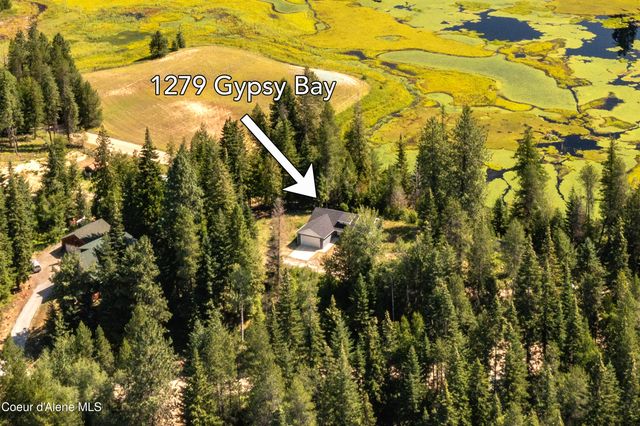1279 Gypsy Bay RD, Sagle, ID 83860