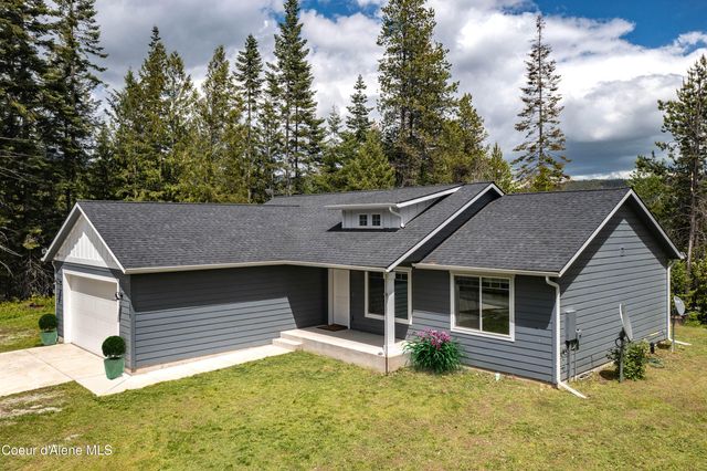 1279 Gypsy Bay RD, Sagle, ID 83860