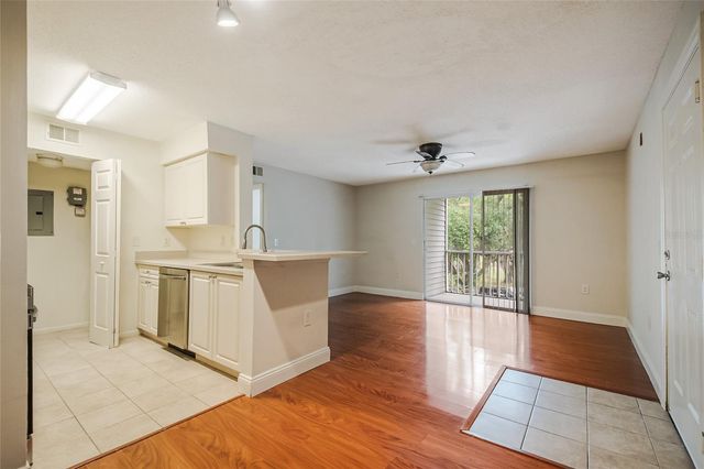1229 BERMUDA LAKES LANE 202, Kissimmee, FL 34741