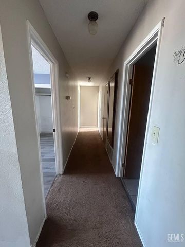 21653 Golden Hills Boulevard, Tehachapi, CA 93561