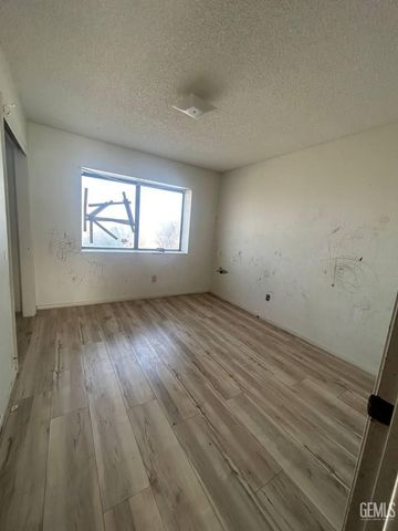 21653 Golden Hills Boulevard, Tehachapi, CA 93561