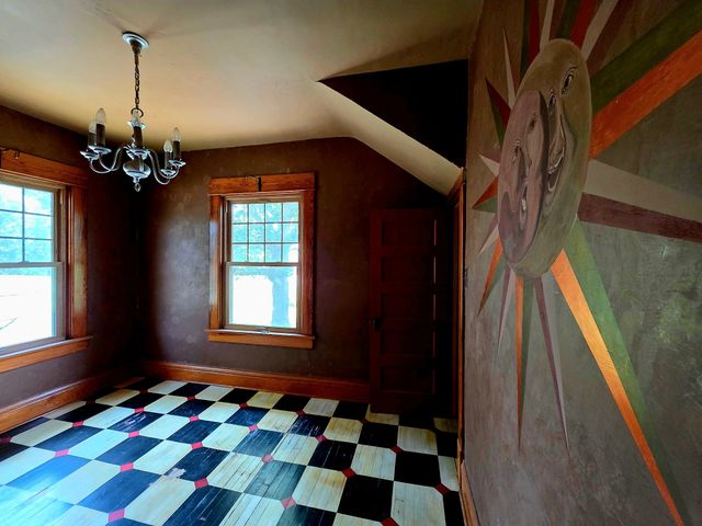 730 Grace Avenue, Chariton, IA 50049