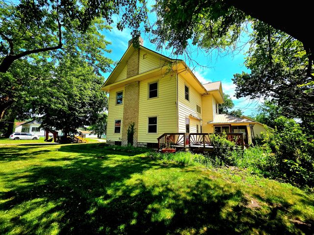 730 Grace Avenue, Chariton, IA 50049