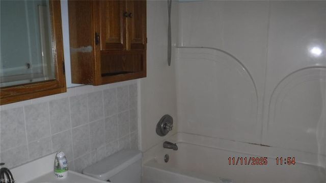 570 Garren AVE, Norfolk, VA 23509