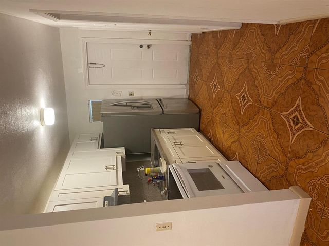 519 NW 21st Terrace, Fort Lauderdale, FL 33311