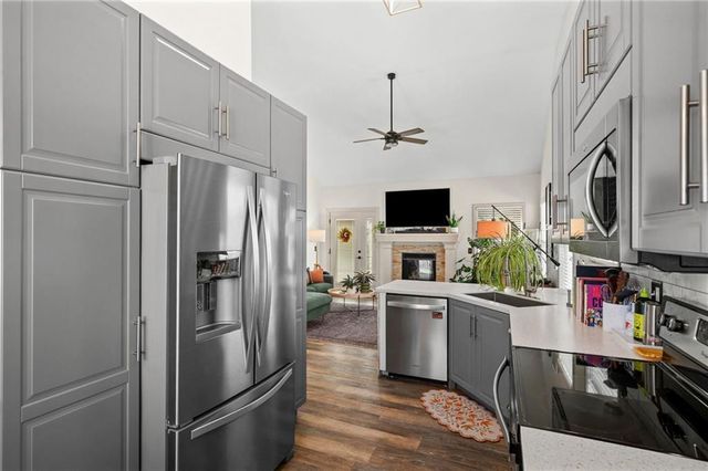 701 N Rockwell Avenue, Independence, MO 64056