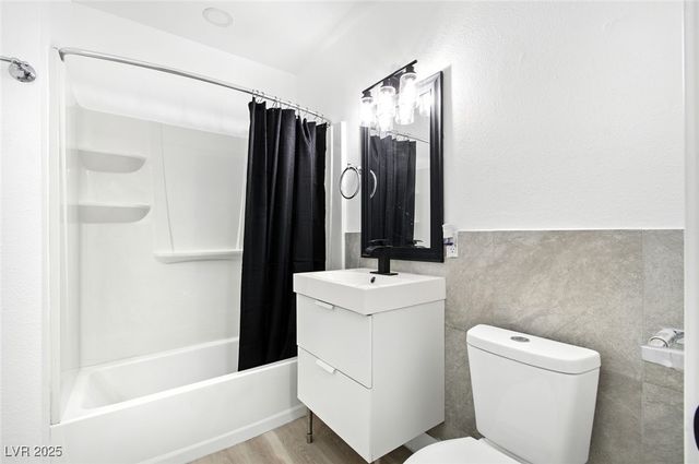 364 North 13th Street, Las Vegas, NV 89101