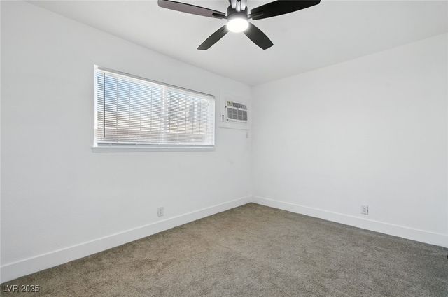 364 North 13th Street, Las Vegas, NV 89101