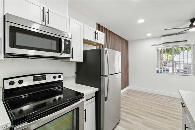 364 North 13th Street, Las Vegas, NV 89101