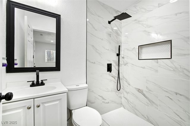 364 North 13th Street, Las Vegas, NV 89101