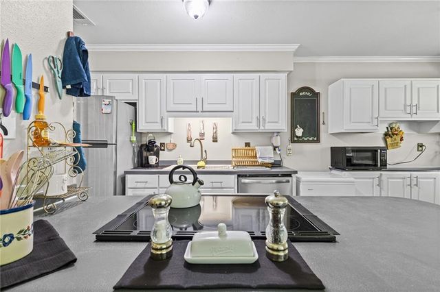 9262 Sandy Creek Court, Semmes, AL 36575