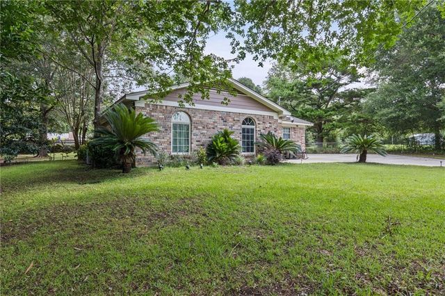 9262 Sandy Creek Court, Semmes, AL 36575