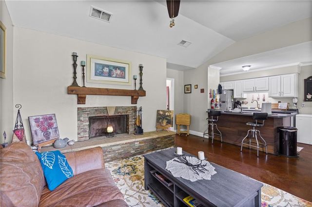 9262 Sandy Creek Court, Semmes, AL 36575