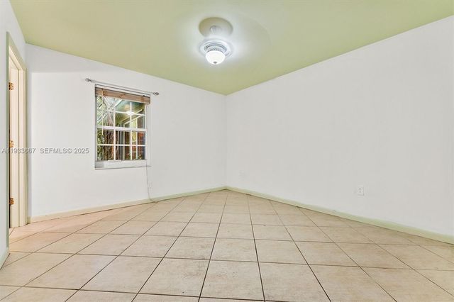 11770 Griffing Blvd, Biscayne Park, FL 33161