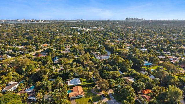 11770 Griffing Blvd, Biscayne Park, FL 33161