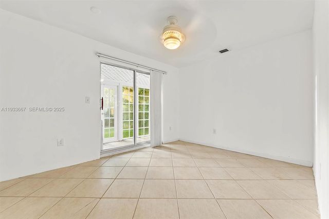 11770 Griffing Blvd, Biscayne Park, FL 33161