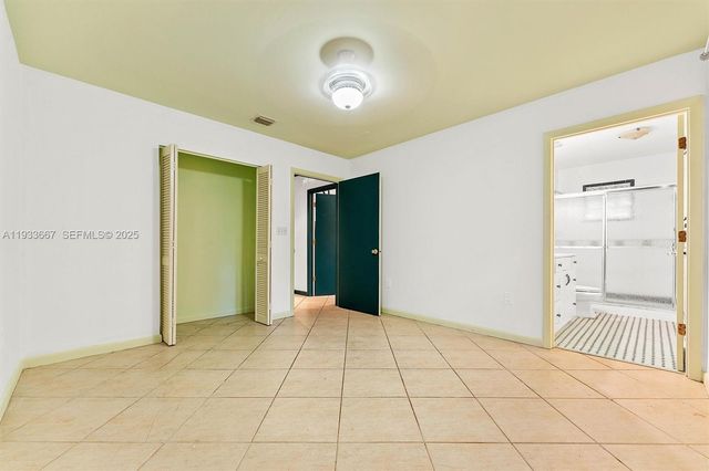 11770 Griffing Blvd, Biscayne Park, FL 33161