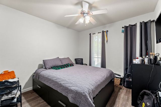 202 Fleetwood Court, Arlington, TX 76014