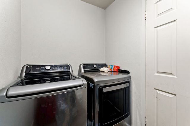 202 Fleetwood Court, Arlington, TX 76014