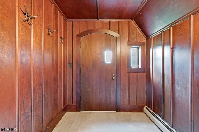 14 Sand Spring Rd, Morris Twp., NJ 07960