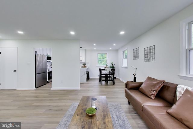 11309 KEYSTONE AVE, Clinton, MD 20735
