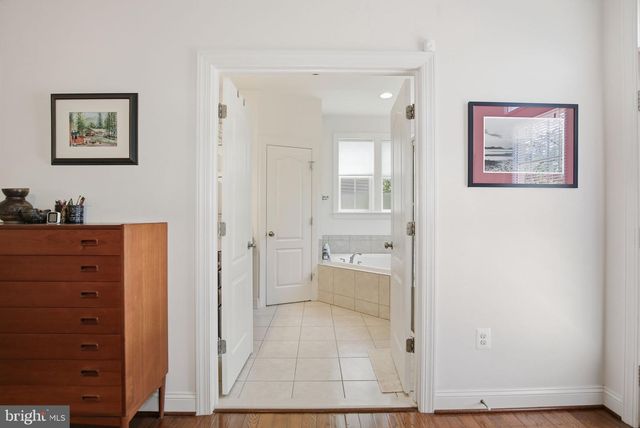 1205 VOLUNTEER DR, Brunswick, MD 21716
