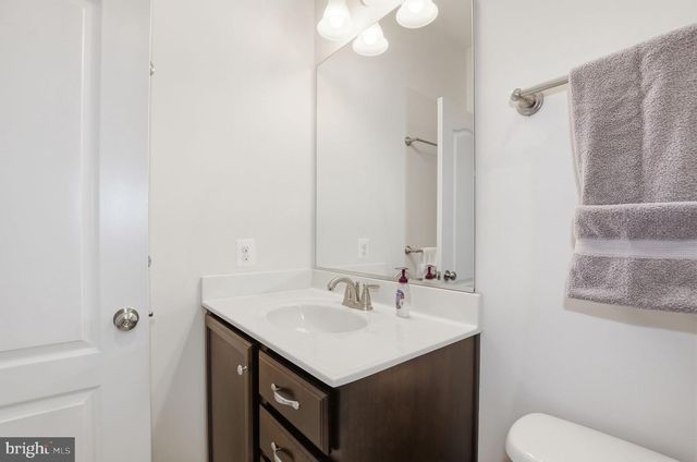 1205 VOLUNTEER DR, Brunswick, MD 21716