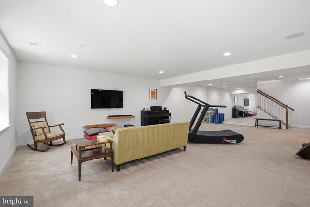 1205 VOLUNTEER DR, Brunswick, MD 21716