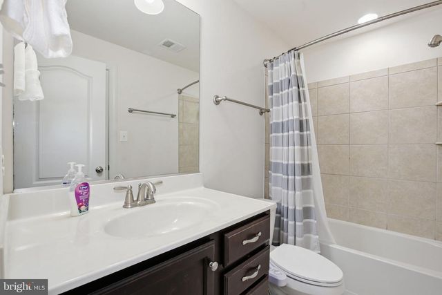 1205 VOLUNTEER DR, Brunswick, MD 21716