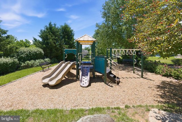 1205 VOLUNTEER DR, Brunswick, MD 21716