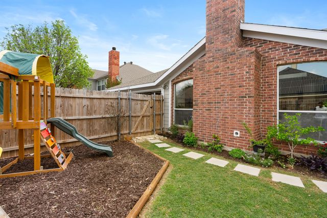 1328 Rawlins Drive, Lancaster, TX 75134