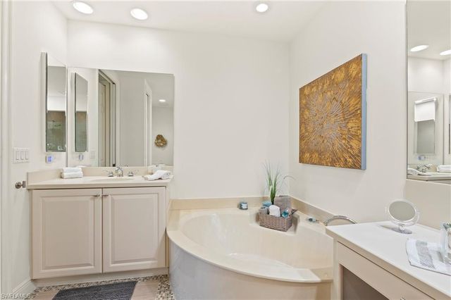19640 Marino Lake CIR 2602, Miromar Lakes, FL 33913
