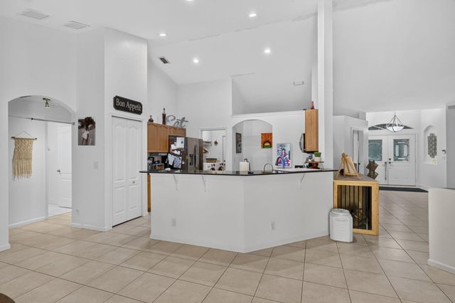 15664 89TH Place N, The Acreage, FL 33470