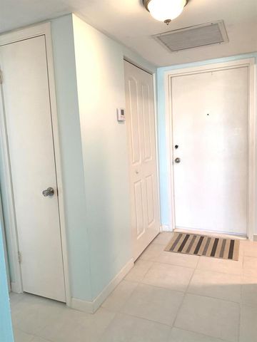 740 E Ocean Avenue, Boynton Beach, FL 33435